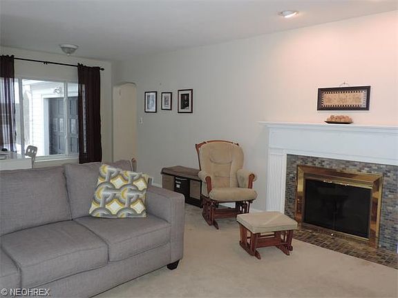 4th image of 2100 Ayers Ave