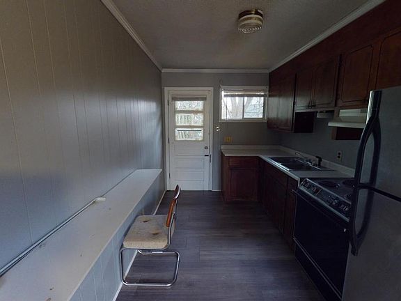 4th image of 133 Pleasant Dr #133