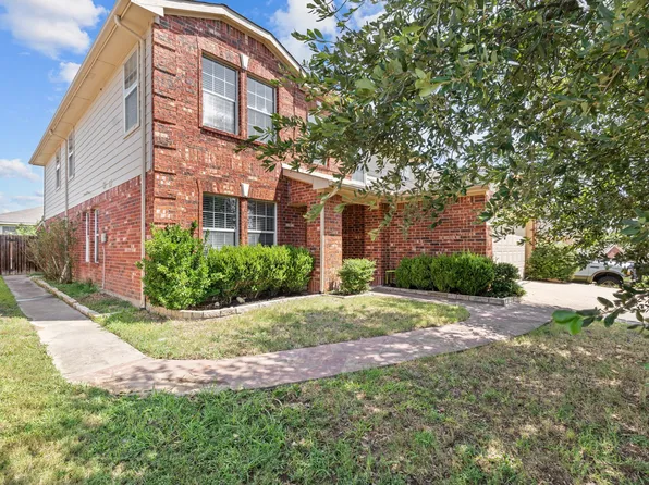 2620 Big Spring Dr, Fort Worth, TX 76120