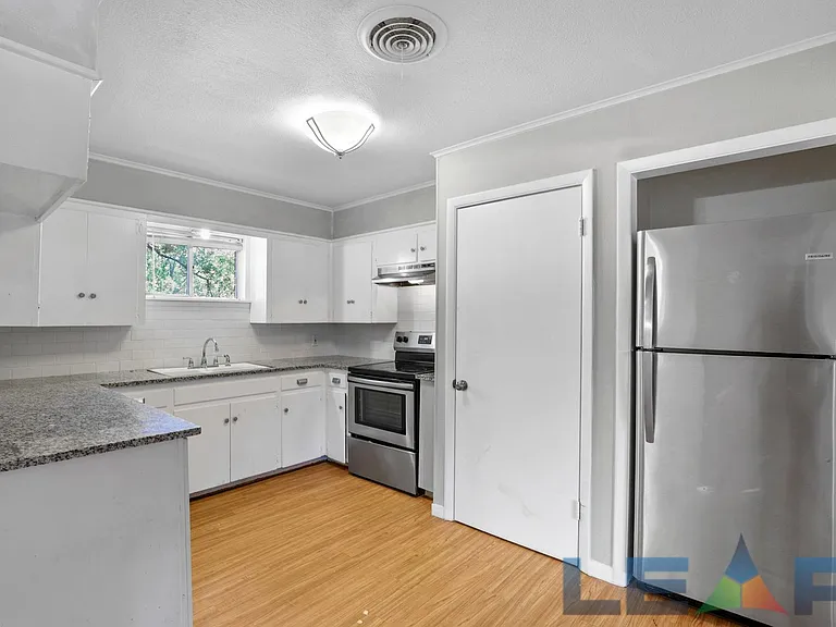 1917 Jacqueline Dr — Photo 12