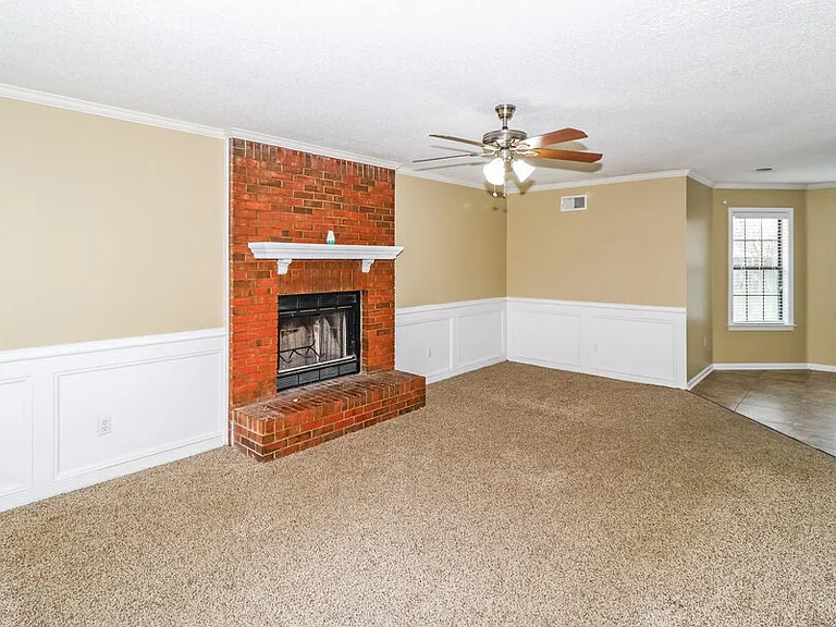 2691 Country Lawn Cv — Photo 5