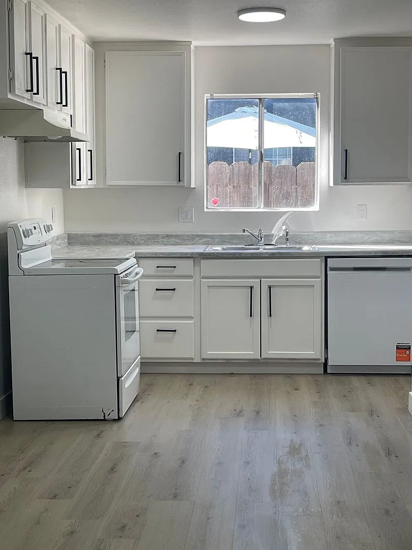 2808 Prescott Road — Photo 3