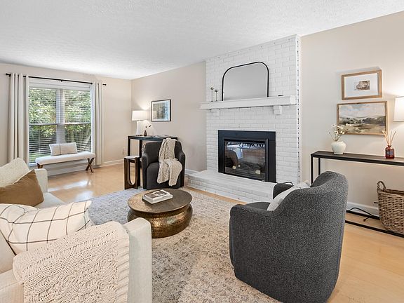3rd image of 1804 Birchfield Ct
