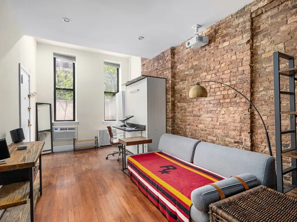 143 Sullivan Street image 1 of 5