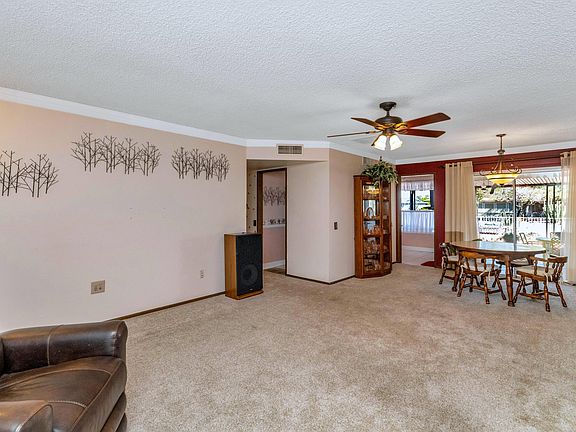 4th image of 9714 W GATEWOOD Court