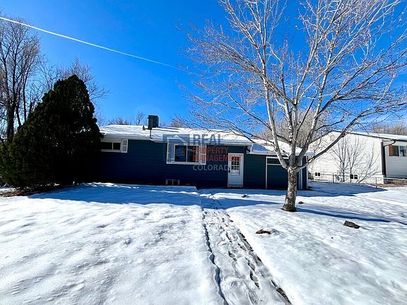2nd image of 324 Davie Dr