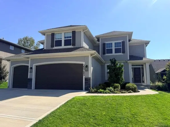 23783 W 125th Ter, Olathe, KS 66061