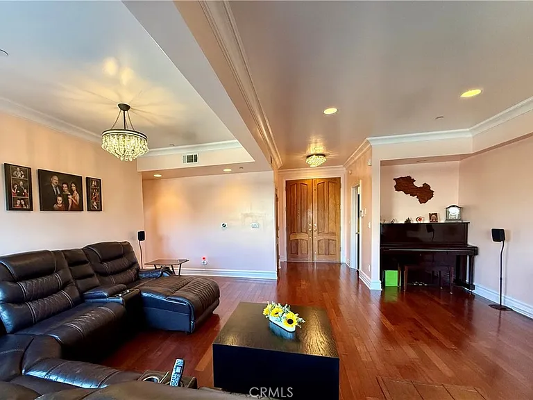 11989 Laurelwood Dr #1 — Photo 7