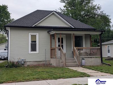 632 W 7th St, York, NE, 68467