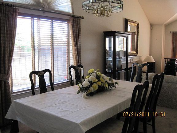 3rd image of 48962 Rosegarden Ct