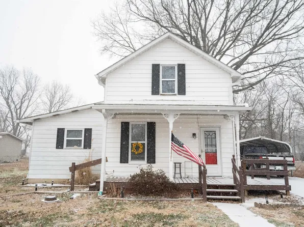 815 Church St, Grandview, IN 47615