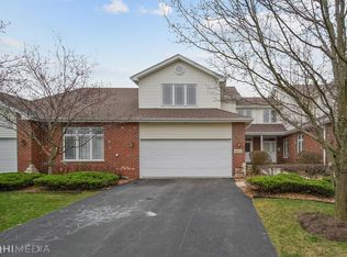 10735 Canterbury Dr, Mokena, IL 60448
