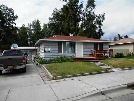 1st image of 1132 Ivy Dr
