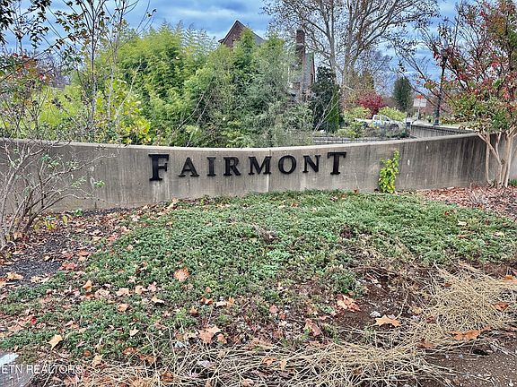 2nd image of 1527 Fairmont Blvd