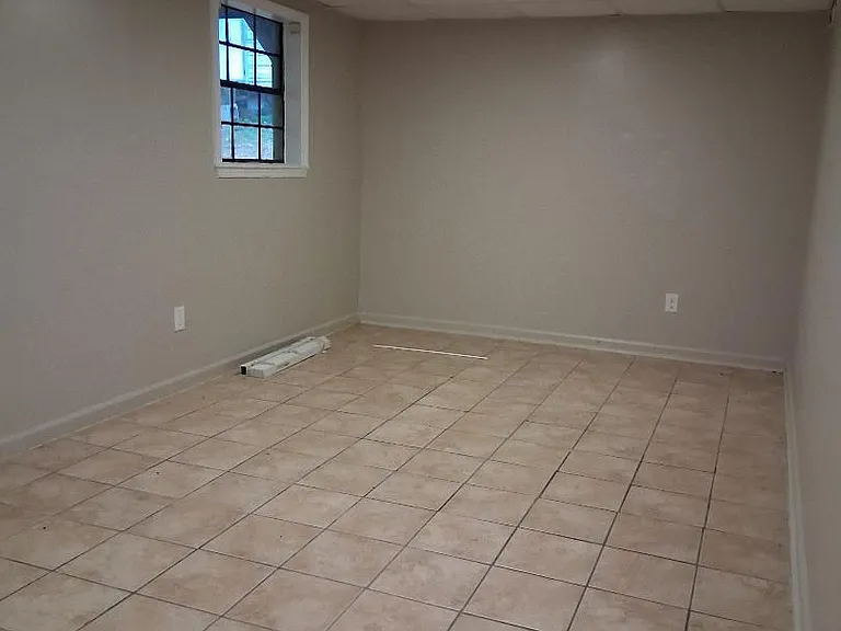 1305 Sun Cir — Photo 14
