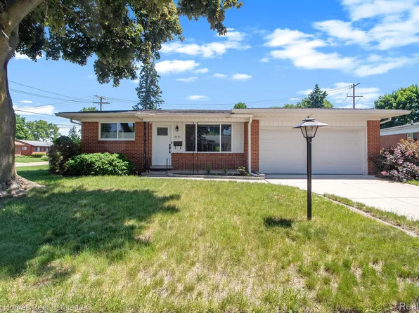 8840 Georgia St, Livonia, MI 48150