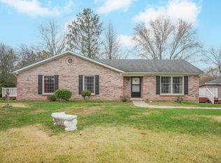 2592 Ramsey Ridge Rd, Heltonville, IN 47436