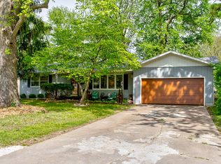 2036 S Hampton Ave, Springfield, MO 65807