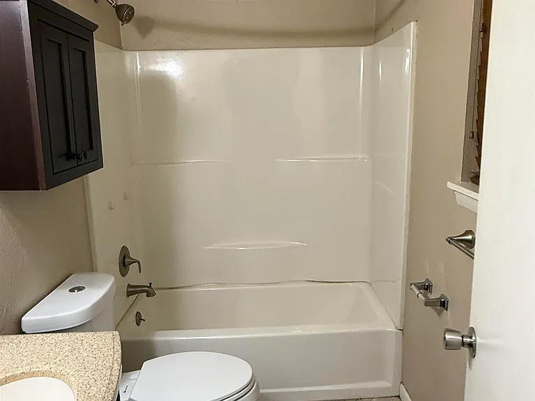 311 N Rosalee St — Photo 21