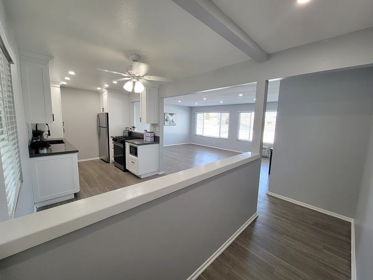 Floor plan 2 Bed 1 Bath