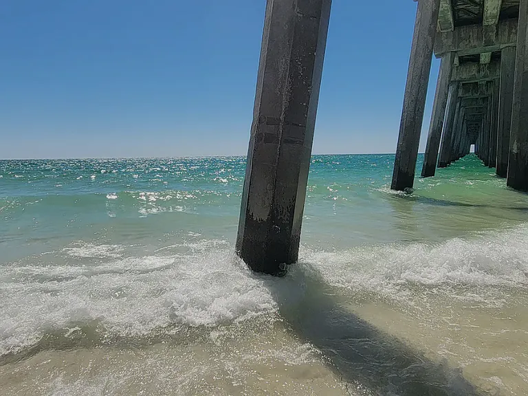 Just 7 miles to Pensacola Beach's pristine water and white sandy beaches!