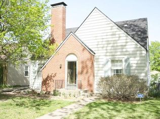 1944 SW Bowman Ct, Topeka, KS 66604