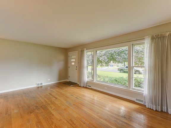 5th image of 11411 S Nashville Ave
