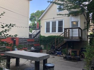 2534 W Cortland St APT 1, Chicago, IL 60647