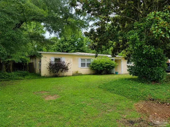 107 Escalona Ave, Pensacola, FL 32503