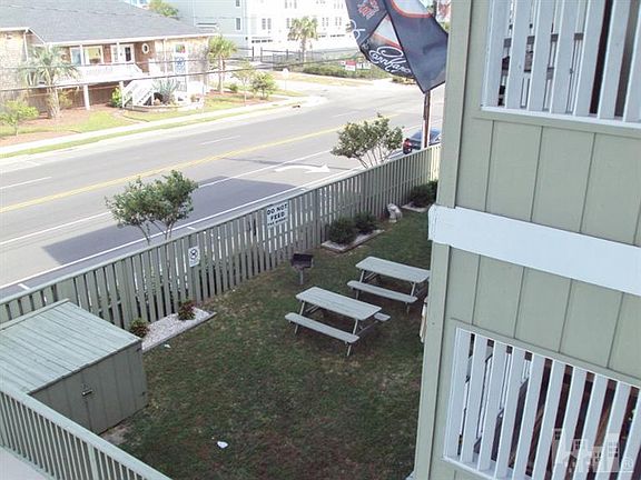 2nd image of 200 S Lake Park Boulevard #5B