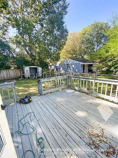 1216 Hammond Ave — Photo 12