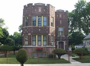 422 W 116th St, Chicago, IL