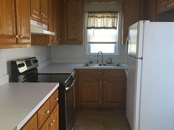 5th image of 217 Riverview Ct