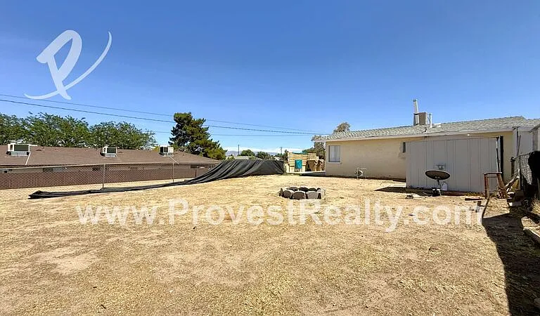 15034 Sequoia St #B — Photo 14