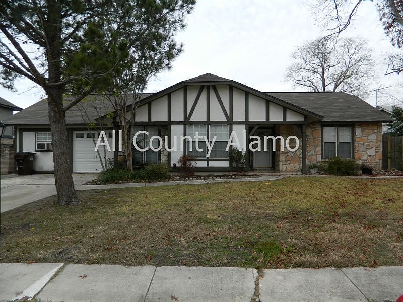 1st image of 6715 Shady Lake St