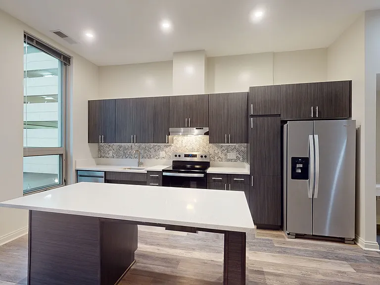 Eleven55 Ripley — Photo 85