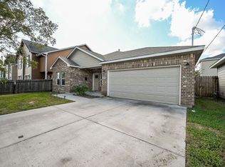 4632 Galesburg St, Houston, TX 77051