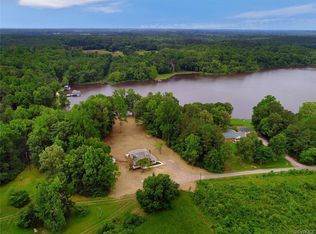 14915 Lakeforest Dr, Church Road, VA 23833