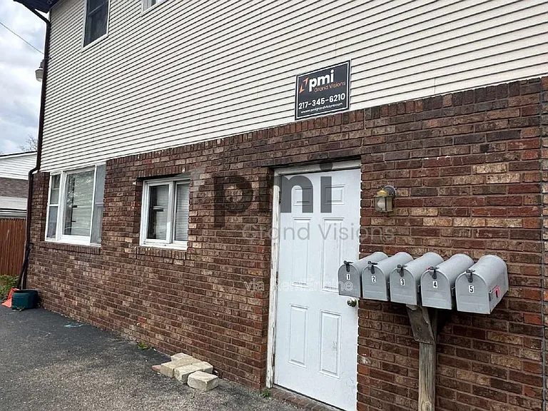 16 W Buchanan Ave #4 — Photo 15
