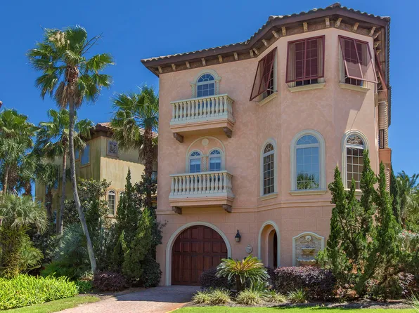 150 Rue St, Miramar Beach, FL 32550