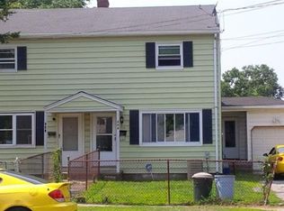 250 Larkin Ct, Stratford, CT 06615