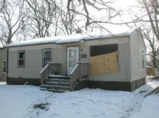 196 W 155th Pl, Harvey, IL 60426