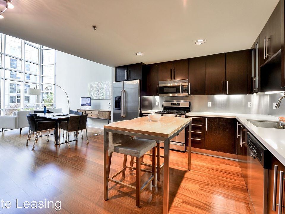 1st image of 200 Brannan St APT 243