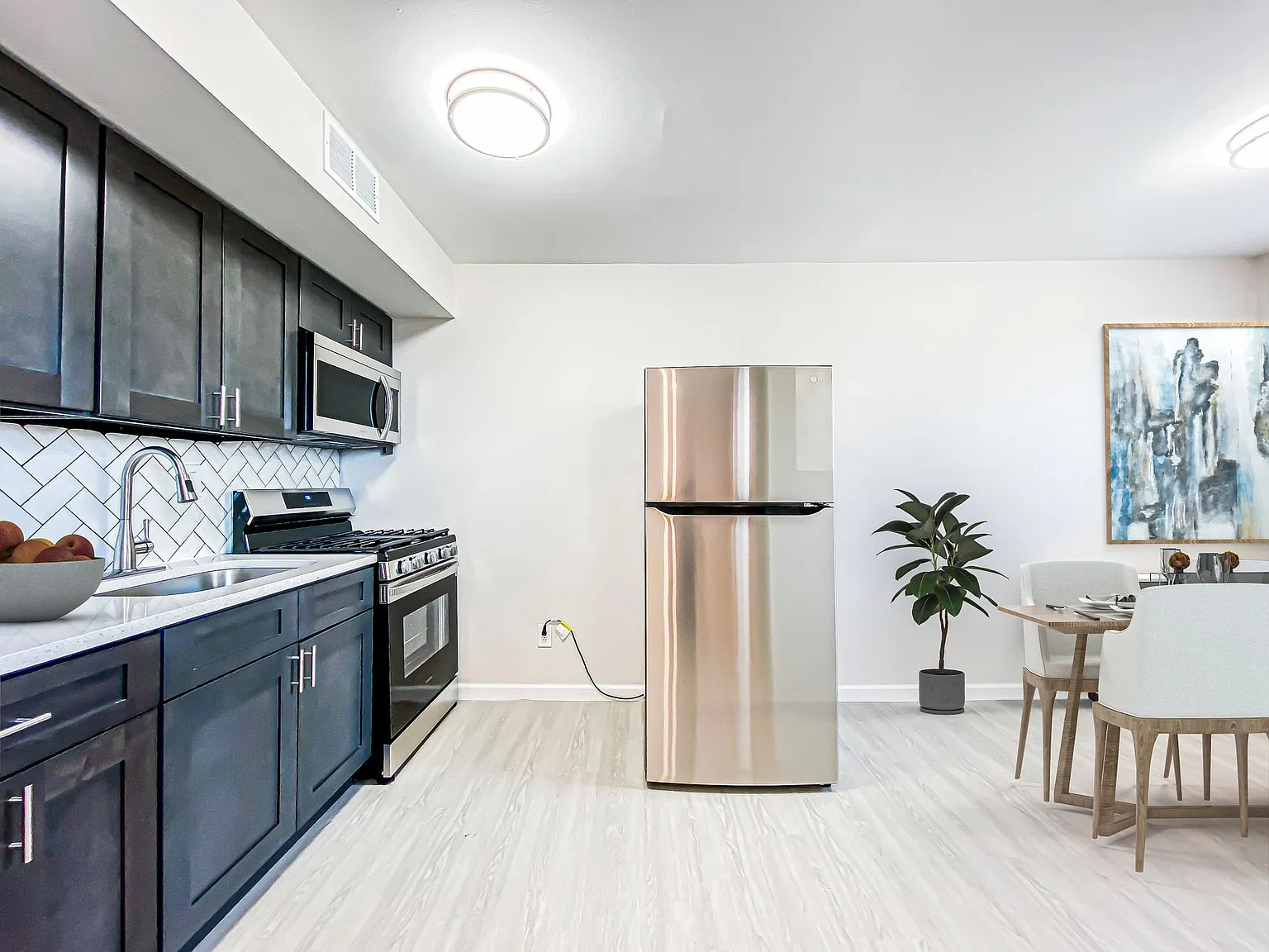 Michner Pointe Apartments — Photo 2