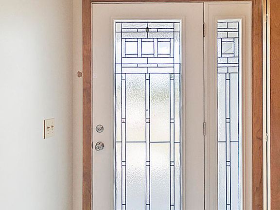 4th image of 3912 E Sunwind Dr