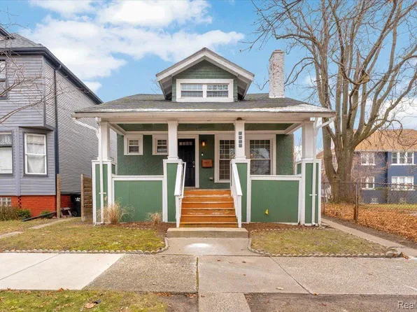 2420 Beals St, Detroit, MI 48214