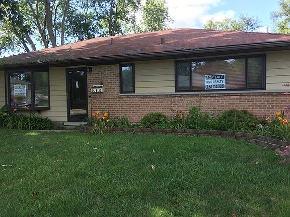 3rd image of 308 Waldmann Dr