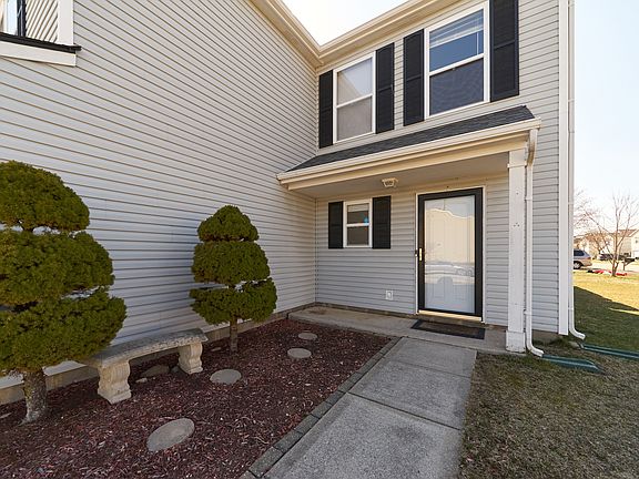 2nd image of 14670 Fawn Hollow Ln