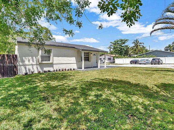 5th image of 1445 NW 6th Ave