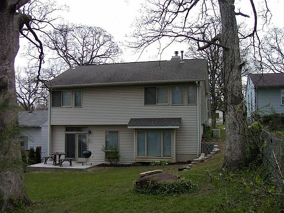 5th image of 640 Nirk Ave